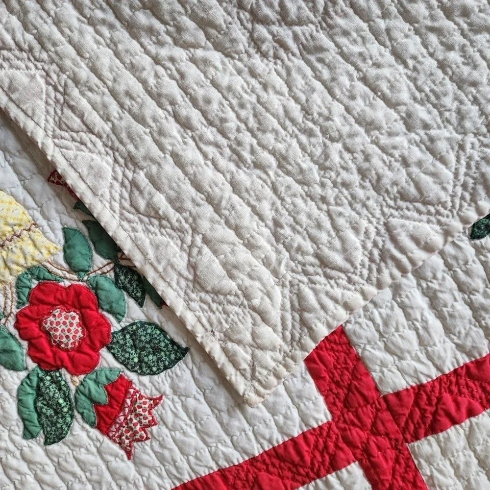 1940s HANDMADE Floral Basket Appliqué‎ Quilt Red Sashing Americana 98x65